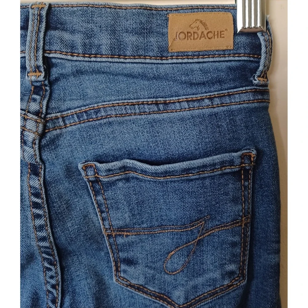 Jordache Girls Skinny Jeans Size 7‎ Medium Wash Distressed Denim Blue Pants